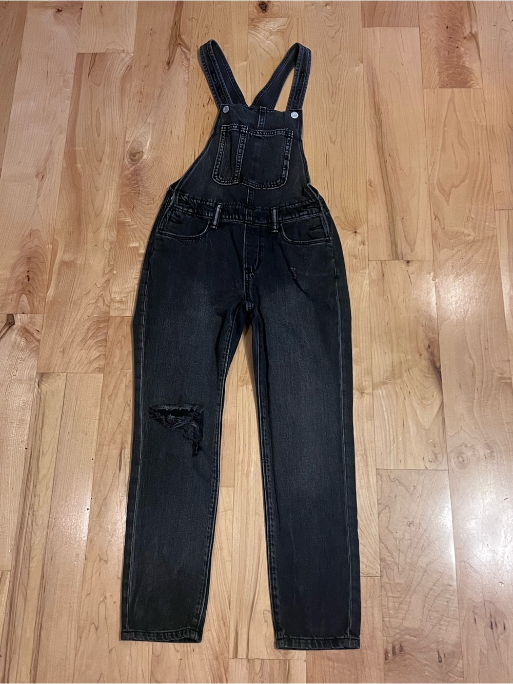 Girls size 10/12- OLD NAVY Denim Distressed Overalls- black